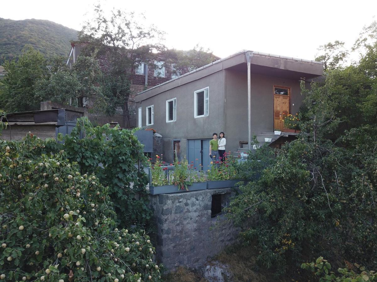 Nnn Guest House Goris Εξωτερικό φωτογραφία